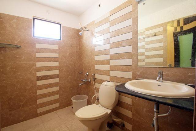 Hotel Seven Hills Inn Tirupati Exterior foto